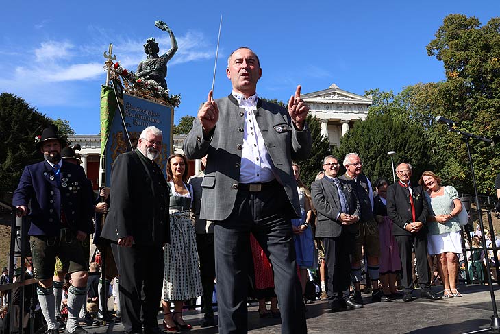 Oktoberfest 2023 Böllerschießen vor der Bavaria - Oktoberfest-Landesschießen am 7.10.2018 (©Foto:Martin Schmitz)